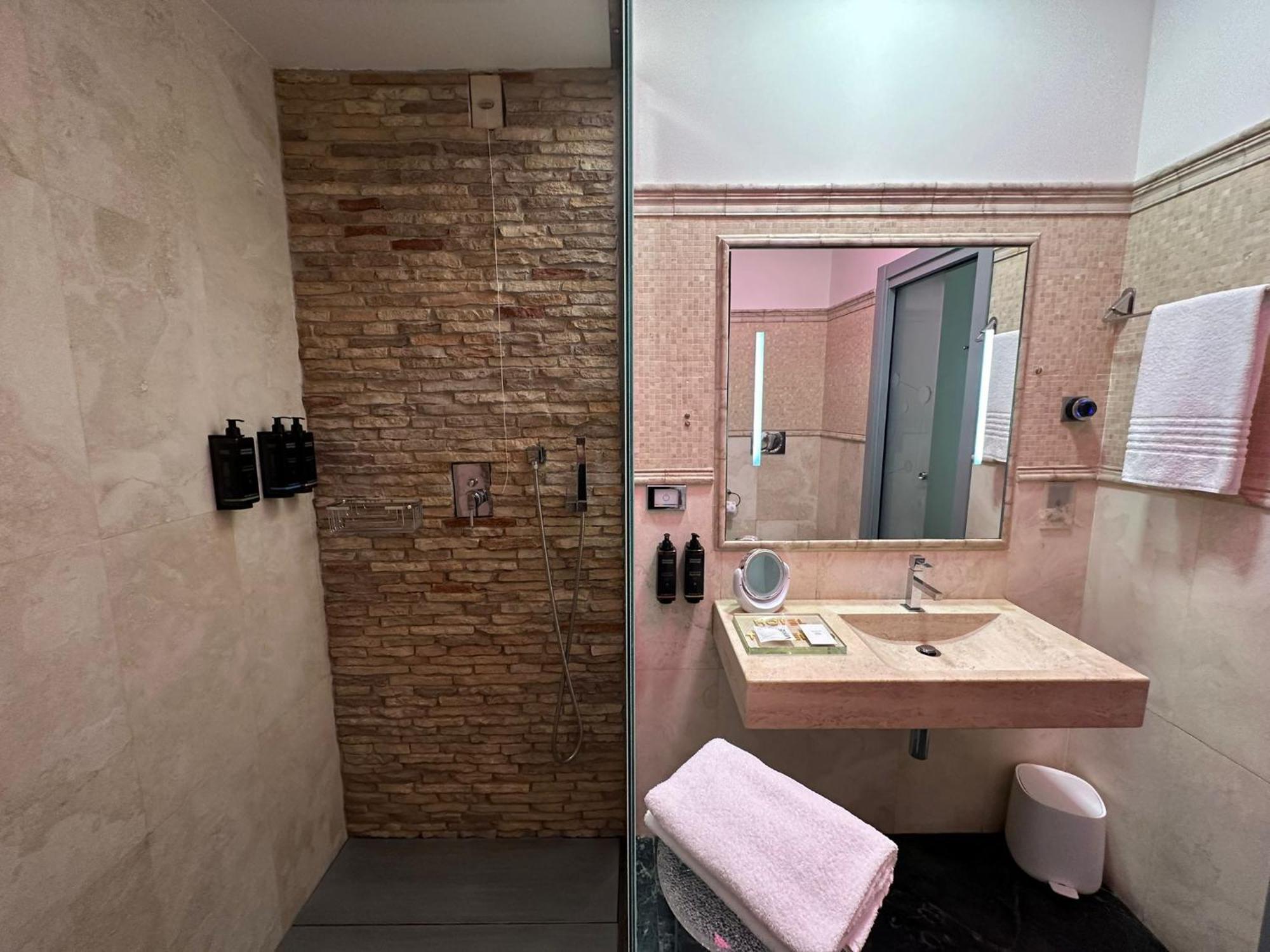Hotel Trecento Rome Buitenkant foto